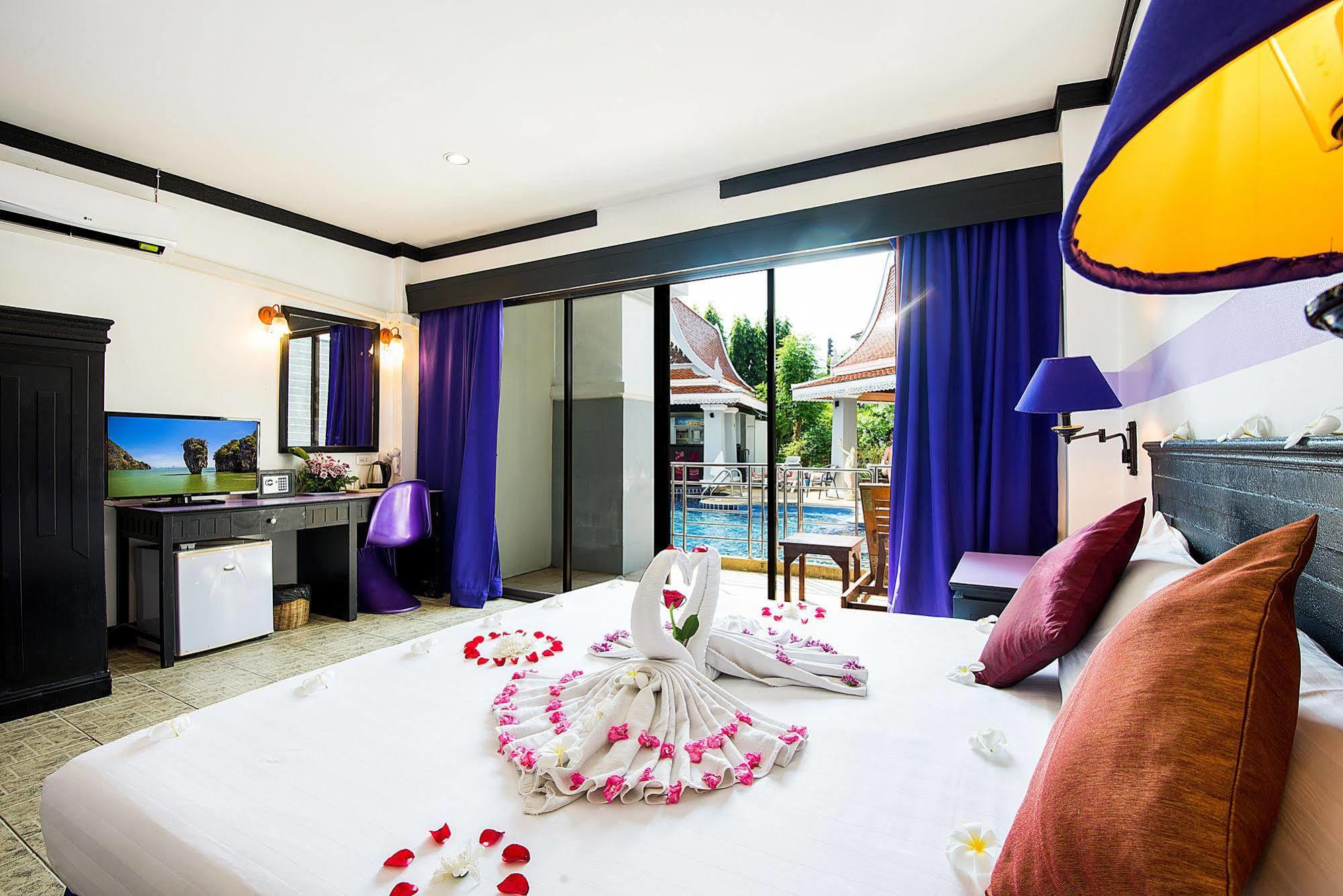 Asena Karon Resort Exterior photo