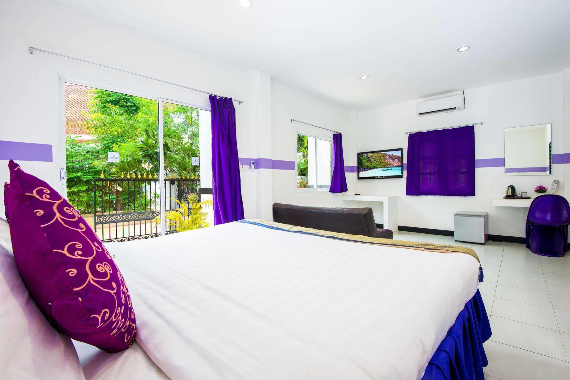 Asena Karon Resort Exterior photo