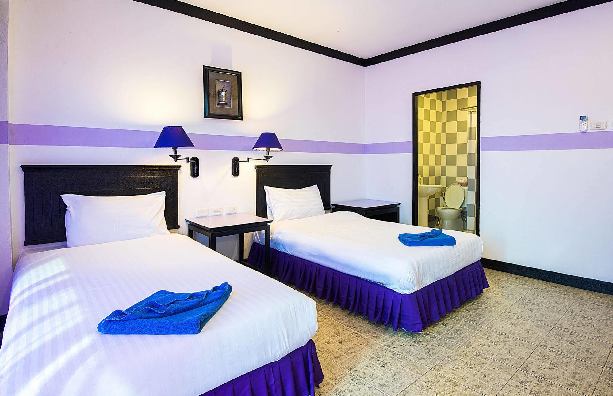 Asena Karon Resort Exterior photo